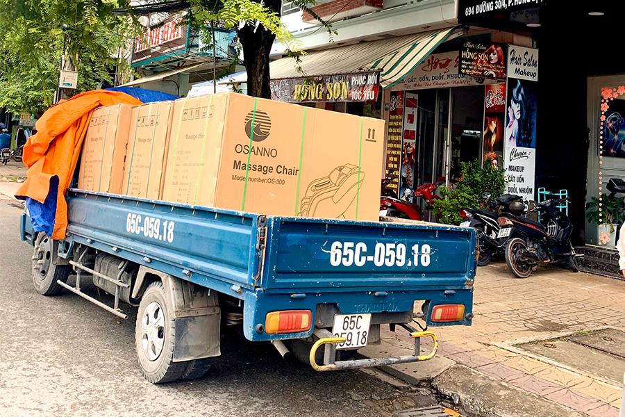 Osanno tiến hàng giao hàng cho khách hàng của mình